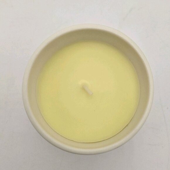 I Cant Get Hit Hitched Without My B*tch Bridesmaid Jar Candle With Floral Scent - Picture 5 of 12